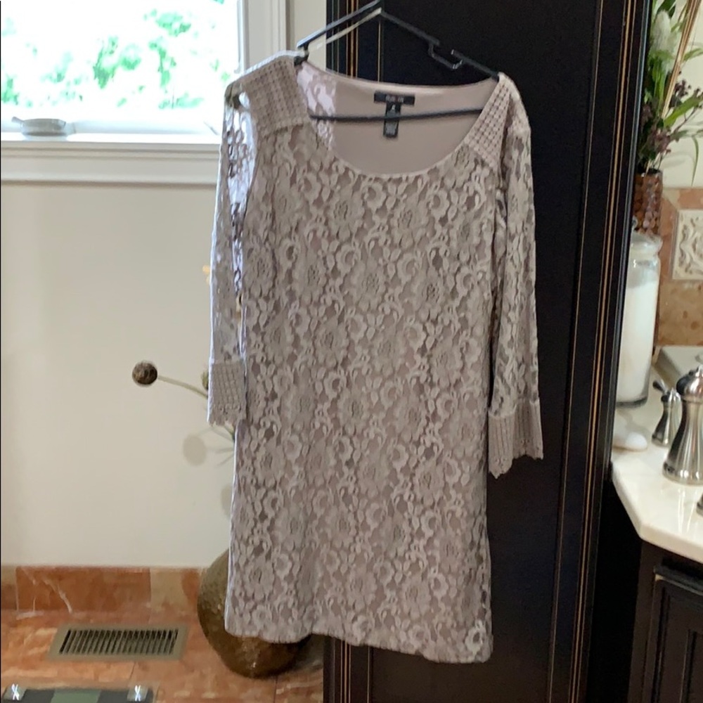 style Company sheet lace dress